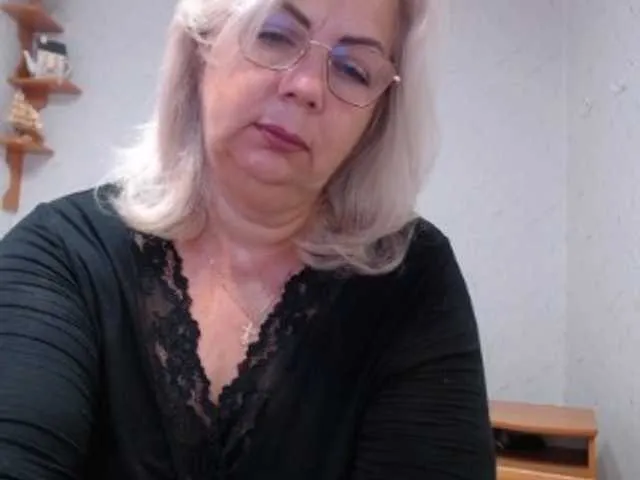 BozhenaNude Image 15