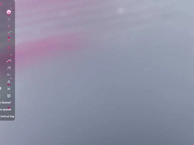 cutepetitee broadcasting live