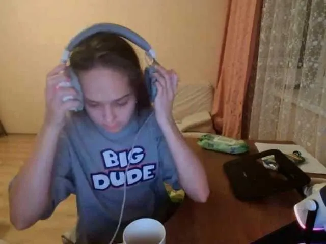 DennyDular broadcasting live