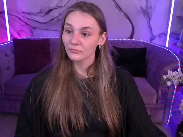 DiamondGoldie Image 13