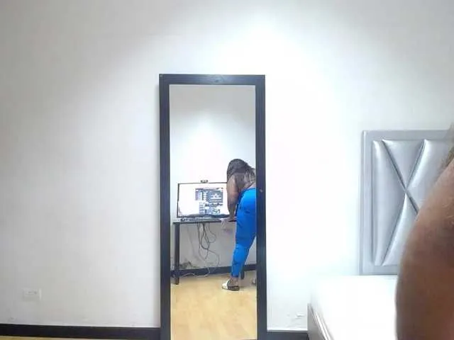 exotic-karmella broadcasting live