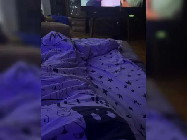 Letti28 broadcasting live