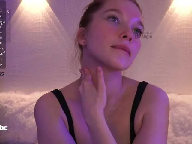 mispopi broadcasting live