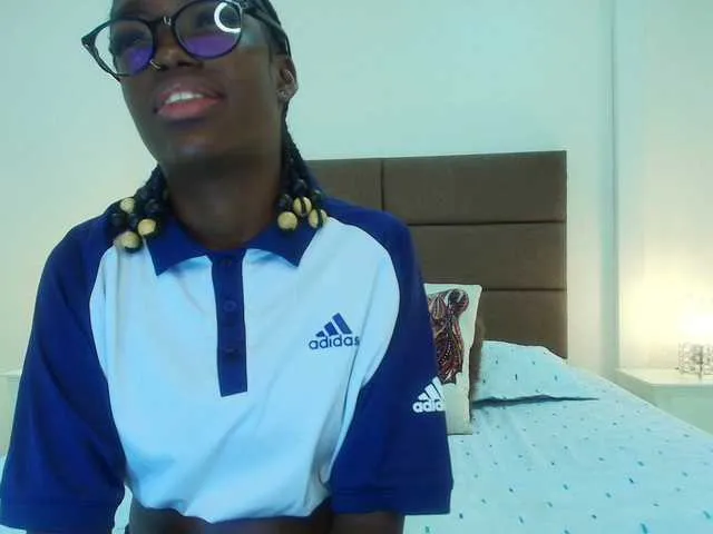 NatashaaTaylor broadcasting live