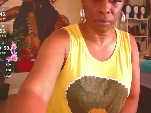 QueenAnitaDix broadcasting live