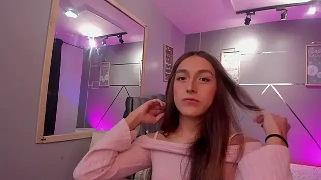 antonellastar24_ broadcasting live