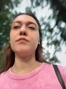 Bambi-Live broadcasting live