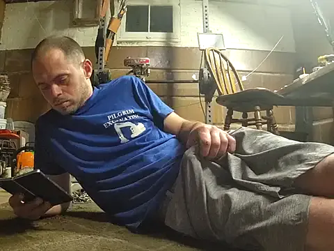 Bigoleslong98765 broadcasting live