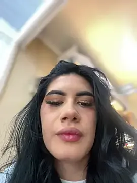 clarachanelricek broadcasting live