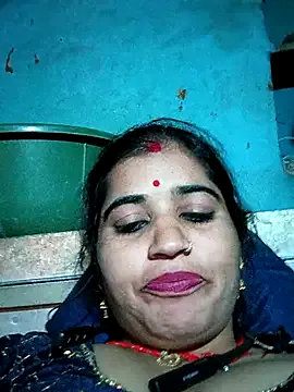 Hot_kamla broadcasting live