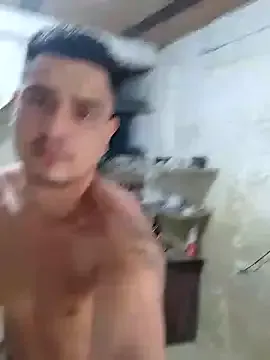 hoteder broadcasting live