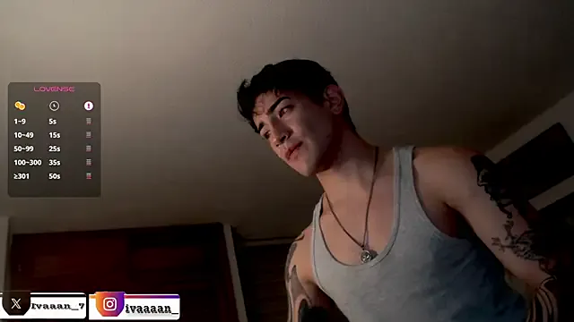 ivaaaan_ broadcasting live