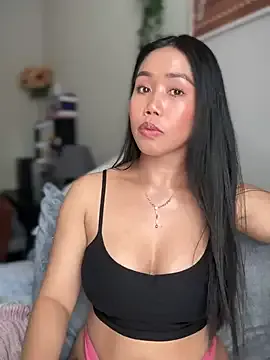 JazzieXo broadcasting live