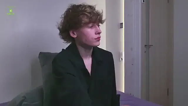 Kevin_Garsia broadcasting live