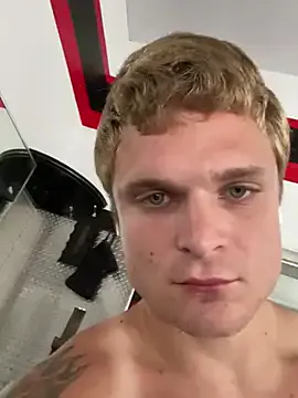 King_Kev_ broadcasting live