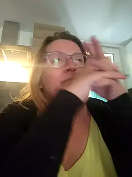 lady_charlyne Image 11