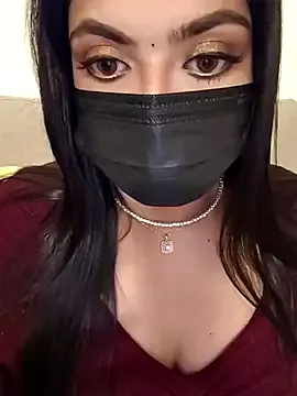 Tamil_Anumitha Image 10