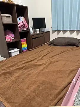 YARASERO-kun broadcasting live